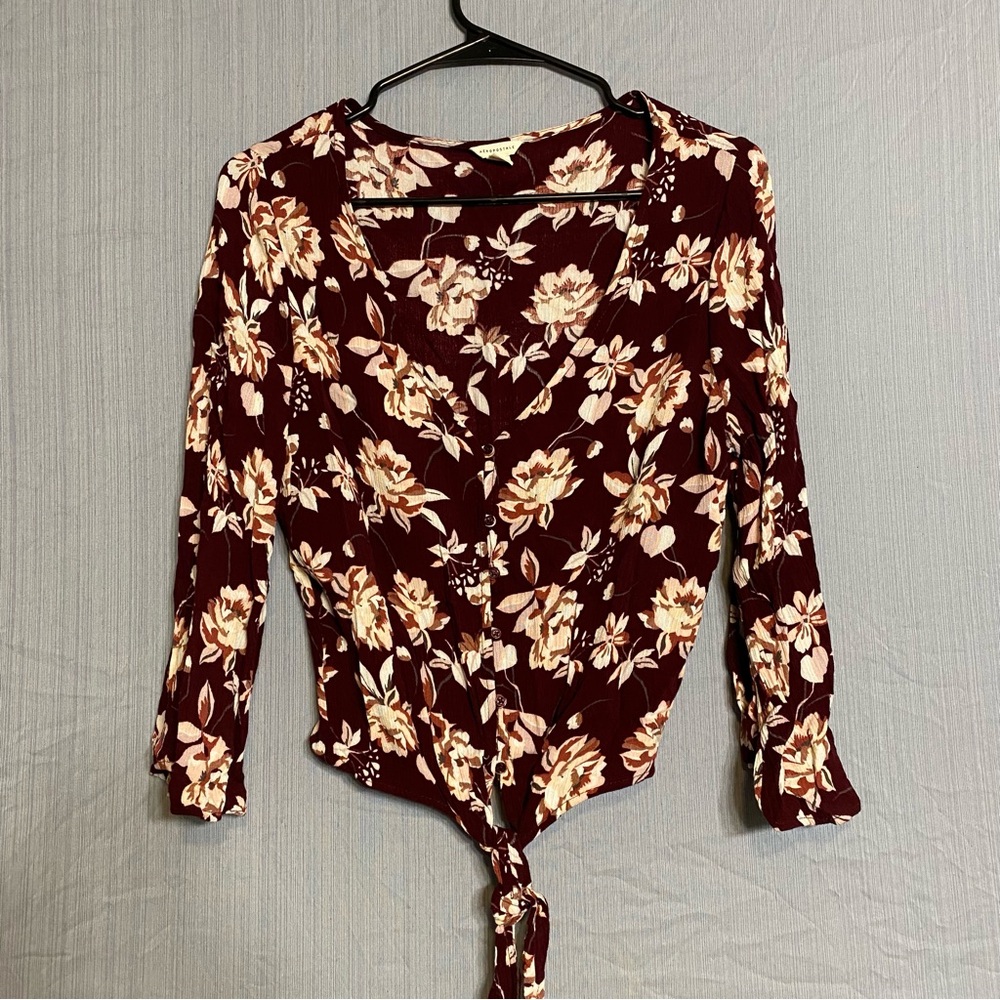 Aeropostale Floral Burgundy Women's Blouse